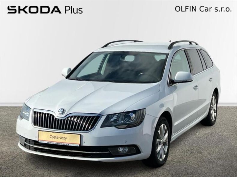 Škoda Superb - hlavní foto