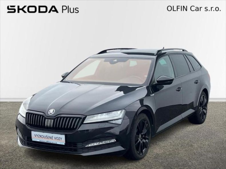 Škoda Superb - hlavní foto