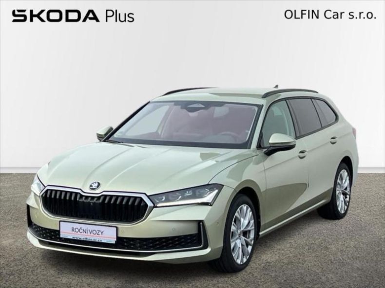 Škoda Superb - hlavní foto
