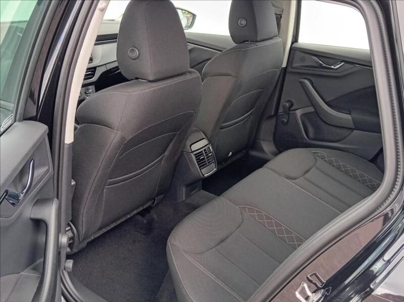 Škoda Kamiq - hlavní fotka