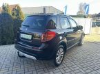 Suzuki SX4 - fotka číslo 2