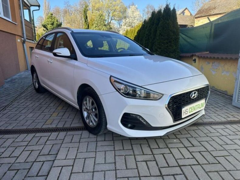 Hyundai i30 - hlavní fotka inzerátu