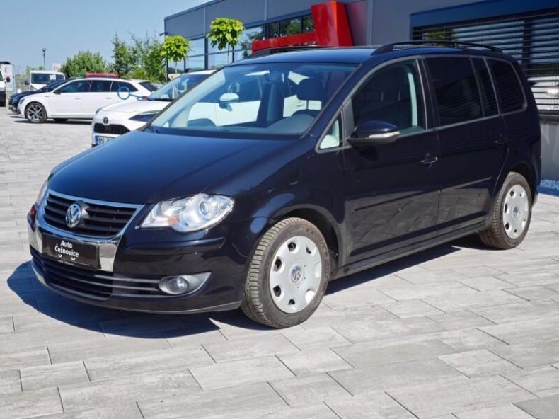 Volkswagen Touran - hlavní fotka inzerátu