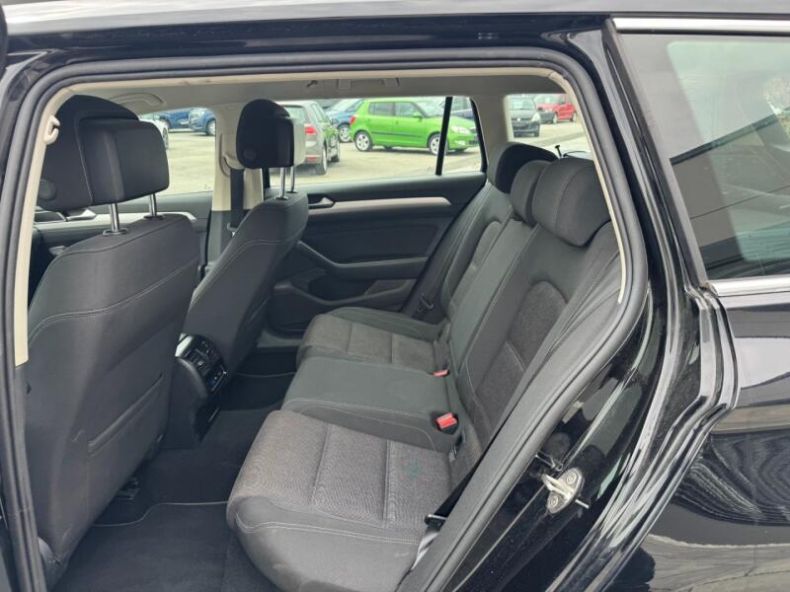 Volkswagen Passat - hlavní fotka