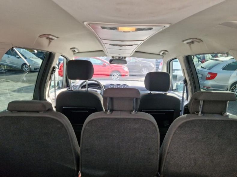 Ford Galaxy - hlavní fotka