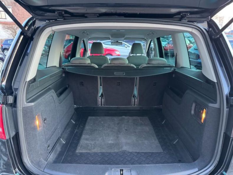 Volkswagen Sharan - hlavní fotka