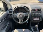 Volkswagen Touran - fotka číslo 14