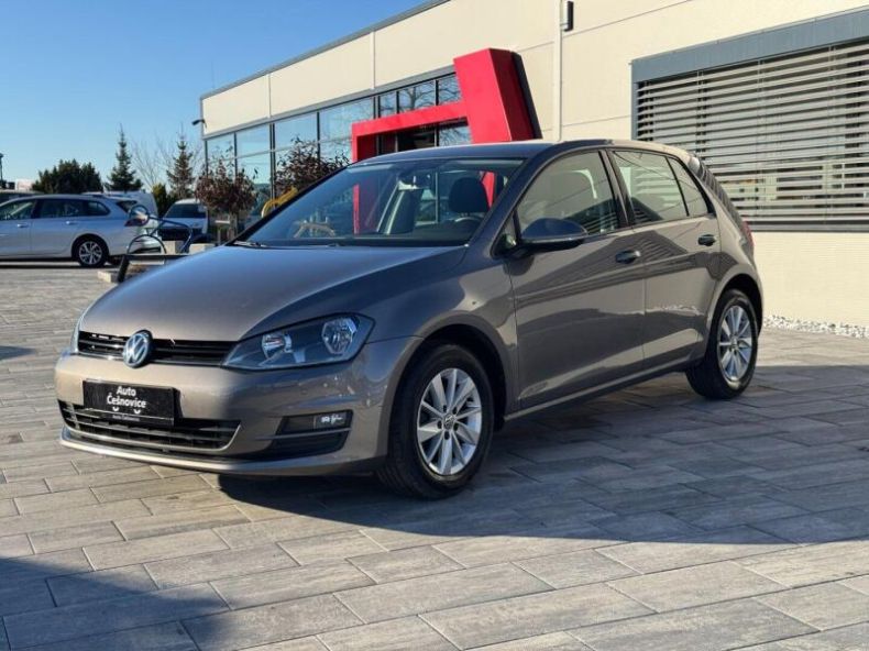 Volkswagen Golf - hlavní fotka inzerátu