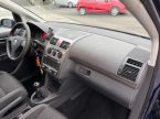 Volkswagen Touran - fotka číslo 25