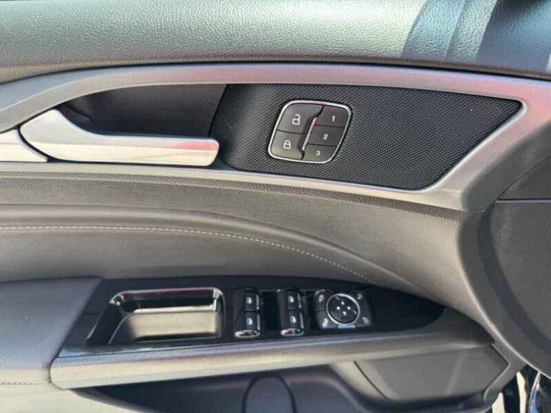 Ford Mondeo - hlavní fotka