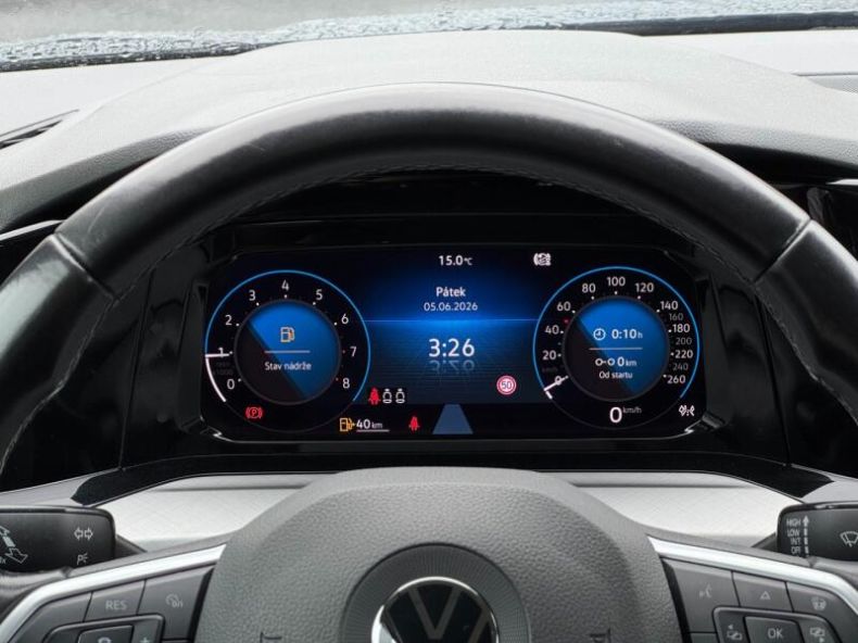 Volkswagen Golf - hlavní fotka
