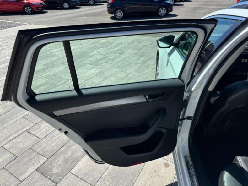 Škoda Superb - hlavní fotka
