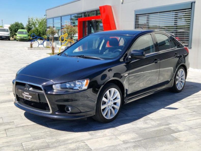 Mitsubishi Lancer - hlavní fotka inzerátu