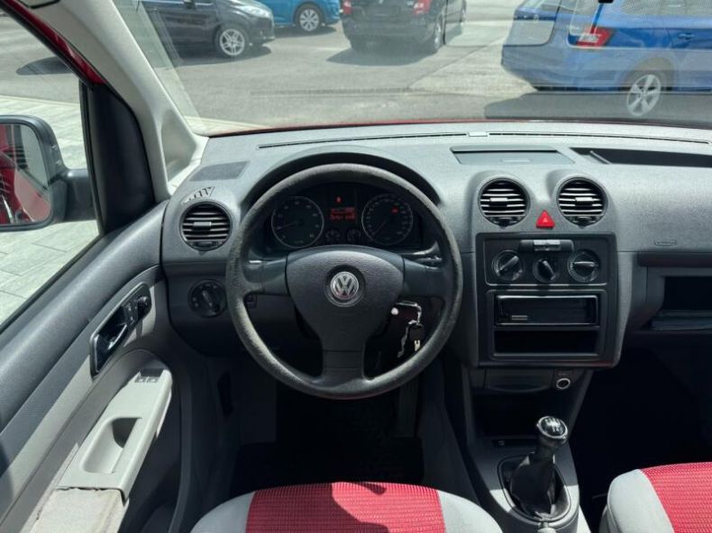 Volkswagen Caddy - hlavní fotka