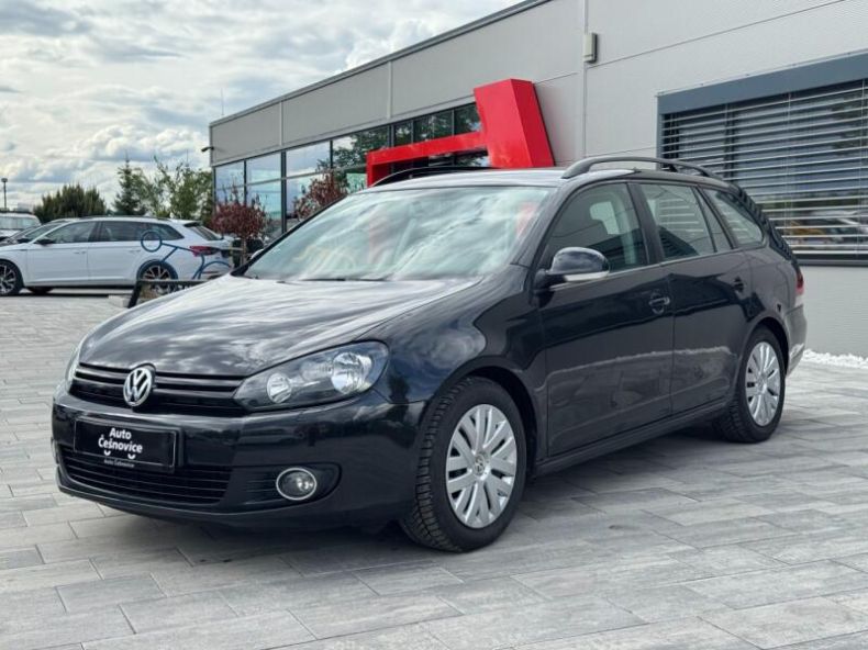 Volkswagen Golf - hlavní foto