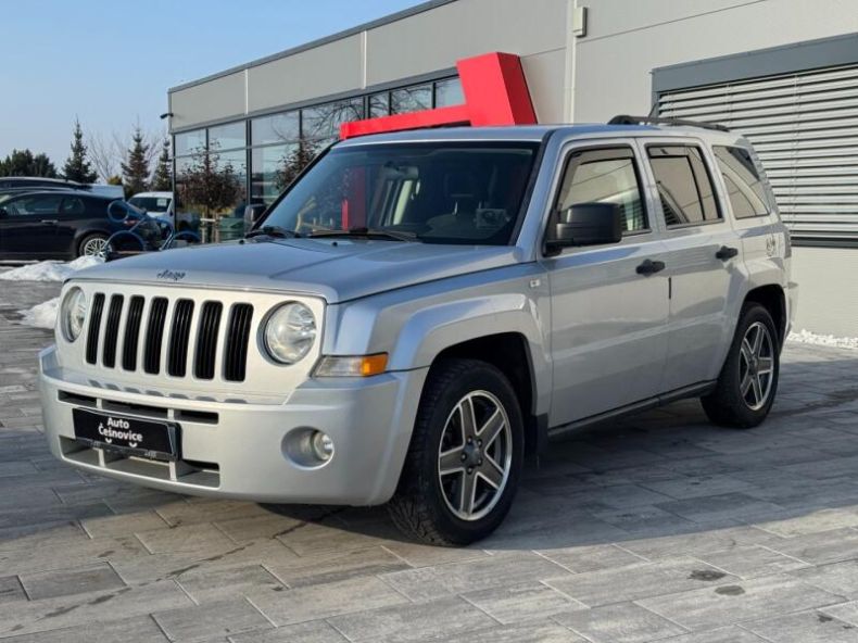 Jeep Patriot - hlavní foto
