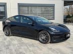 Tesla Model 3 - fotka číslo 2
