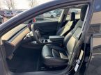 Tesla Model 3 - fotka číslo 8