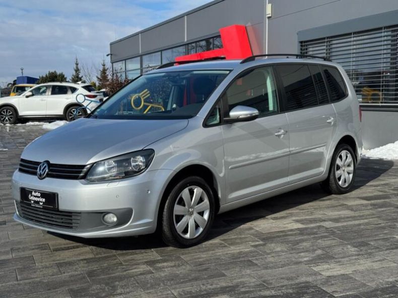 Volkswagen Touran - hlavní foto