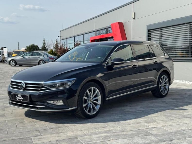 Volkswagen Passat - hlavní foto