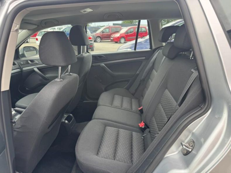 Škoda Octavia - hlavní fotka