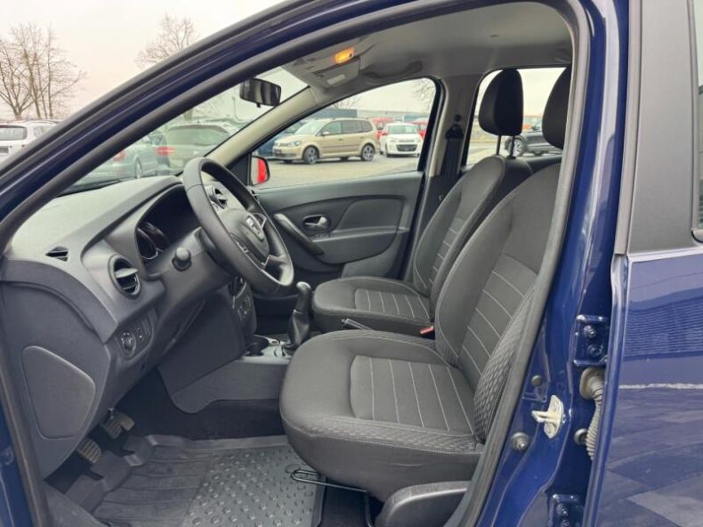 Dacia Sandero - hlavní fotka