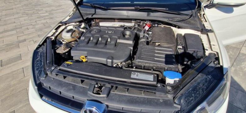Volkswagen Golf - hlavní fotka