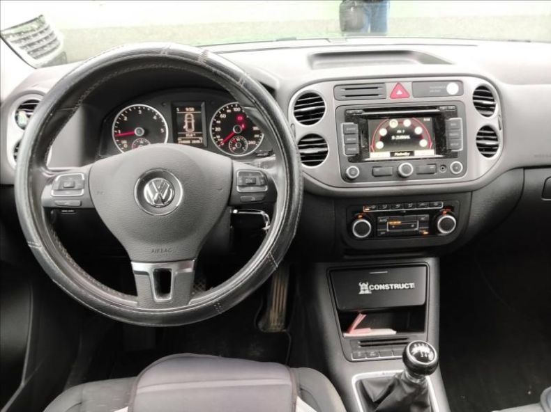 Volkswagen Tiguan - hlavní fotka