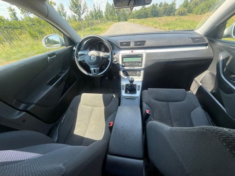 Volkswagen Passat - hlavní fotka