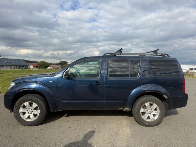 Nissan Pathfinder - hlavní fotka inzerátu