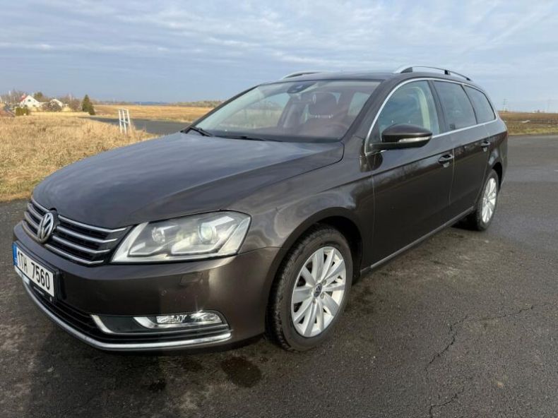 Volkswagen Passat - hlavní fotka inzerátu