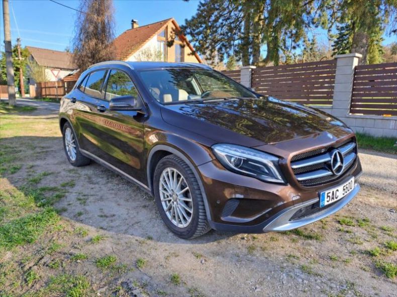 Mercedes Třída GLA - hlavní foto