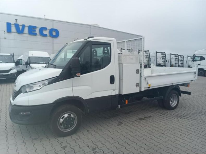 Iveco Daily - hlavní foto