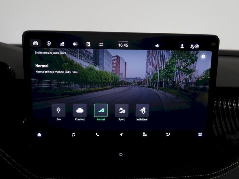 Škoda Superb - hlavní fotka