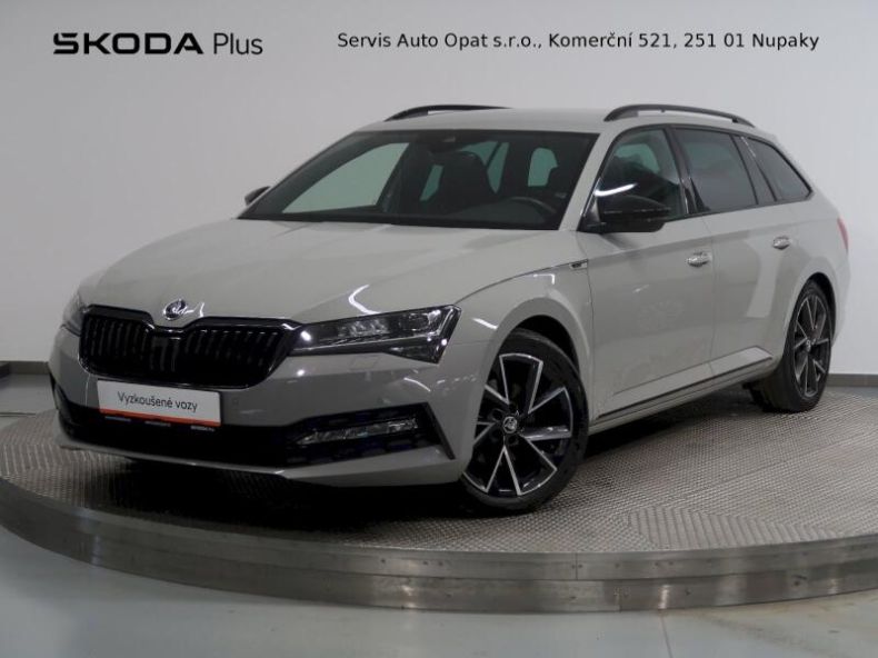 Škoda Superb - hlavní foto