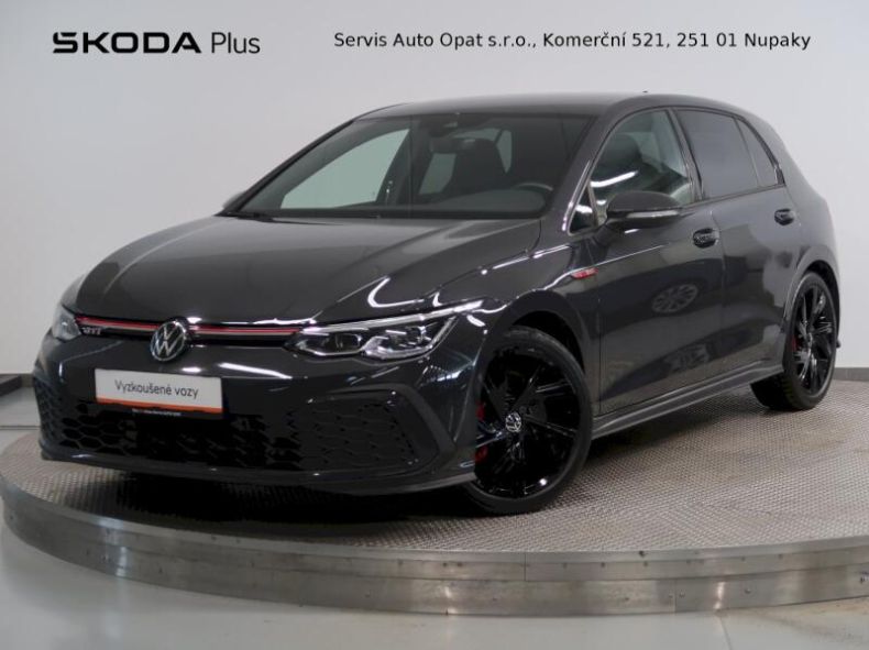 Volkswagen Golf - hlavní foto