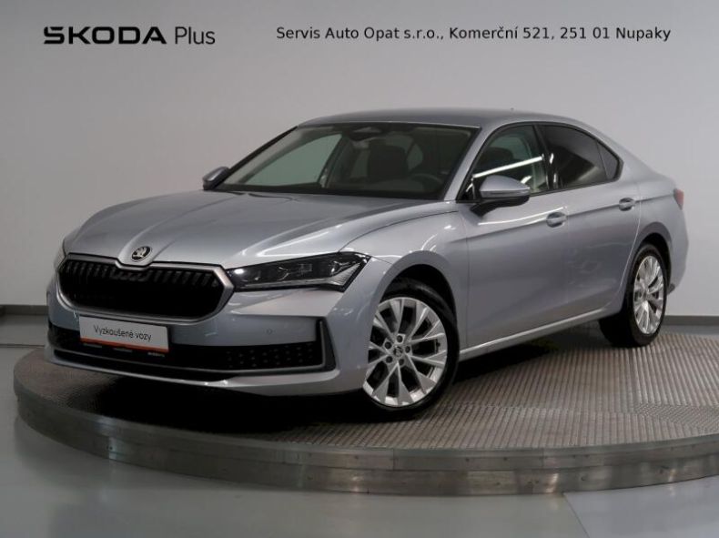 Škoda Superb - hlavní foto
