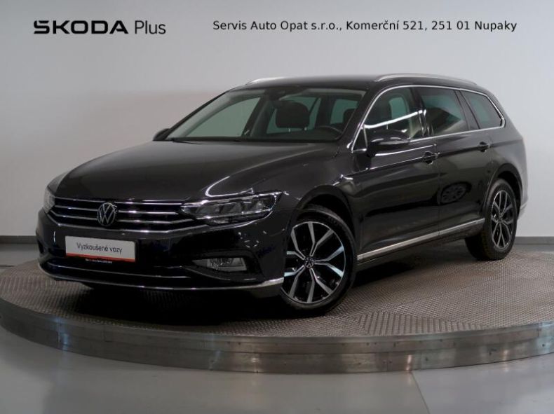 Volkswagen Passat - hlavní foto