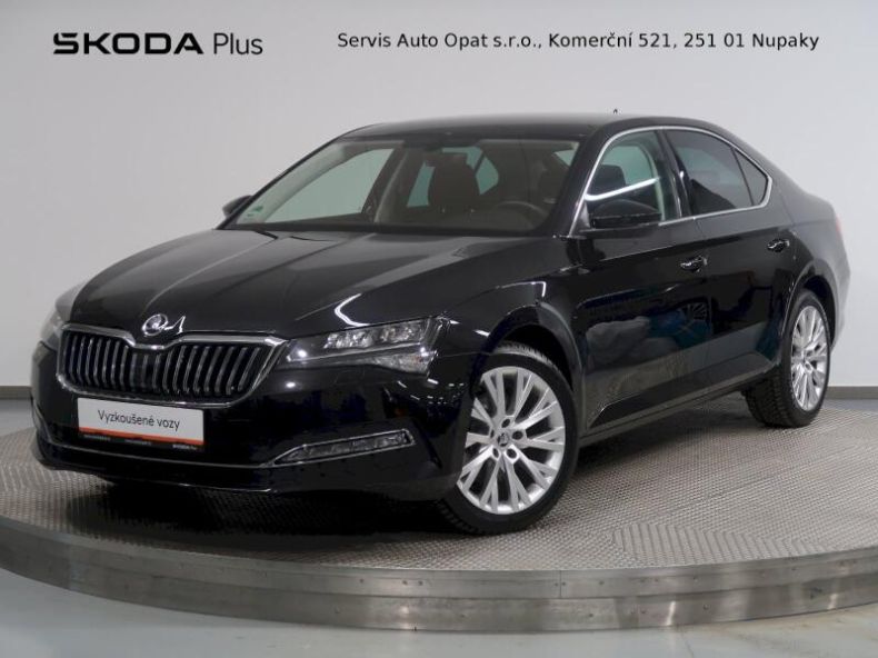 Škoda Superb - hlavní foto