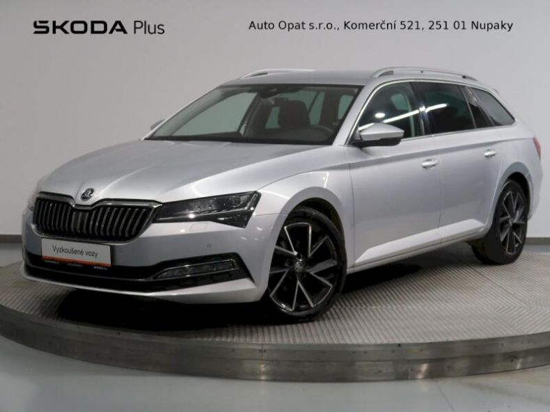 Škoda Superb - hlavní foto