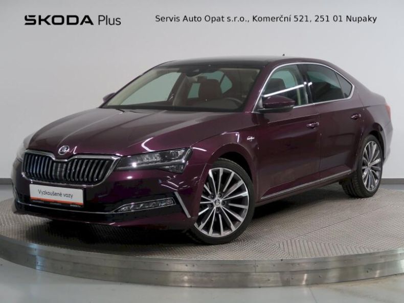 Škoda Superb - hlavní foto
