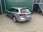 Volkswagen Passat - fotka číslo 11