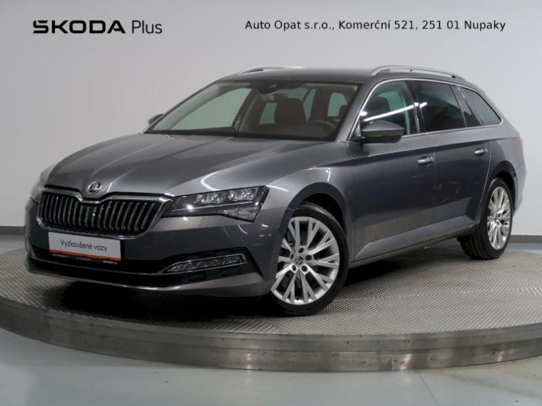 Škoda Superb - hlavní foto
