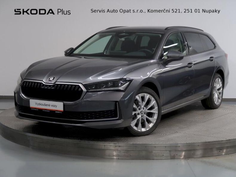 Škoda Superb - hlavní foto