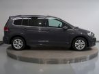 Volkswagen Touran - fotka číslo 7