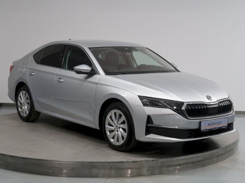 Škoda Octavia - hlavní fotka