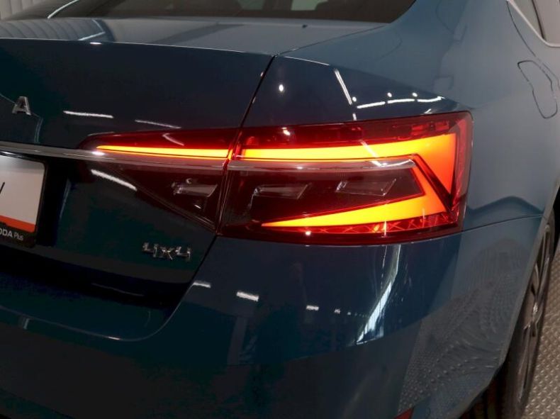 Škoda Superb - hlavní fotka
