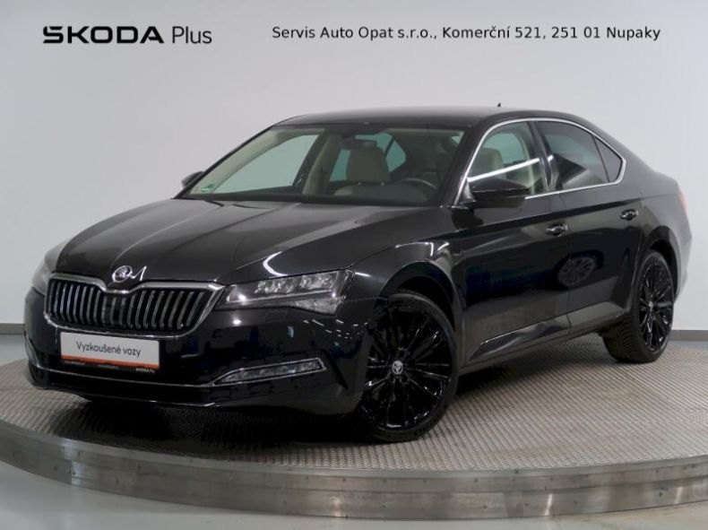 Škoda Superb - hlavní fotka