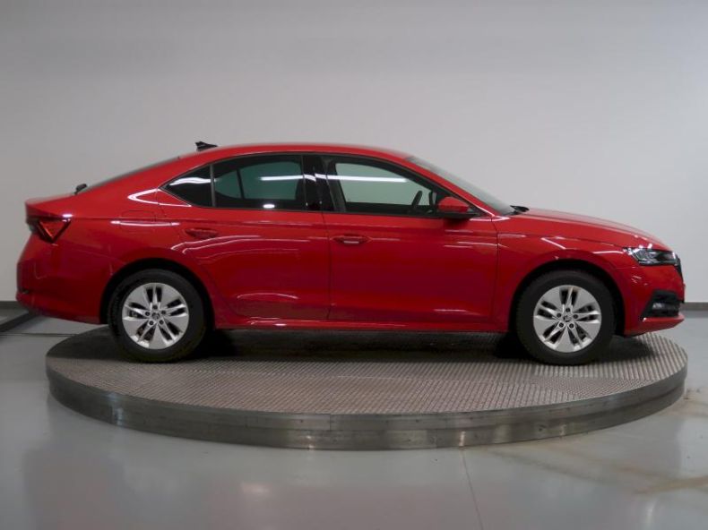 Škoda Octavia - hlavní fotka