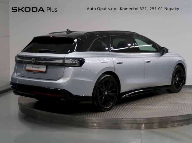 Volkswagen ID.7 Tourer - hlavní fotka